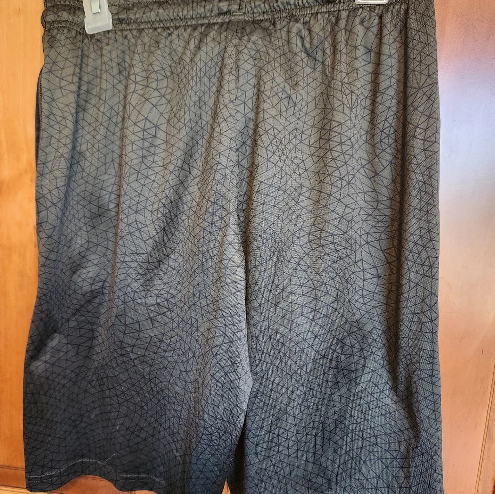 Under Armour Mens Hunter and Black Shorts. Size S. Gently worn.
